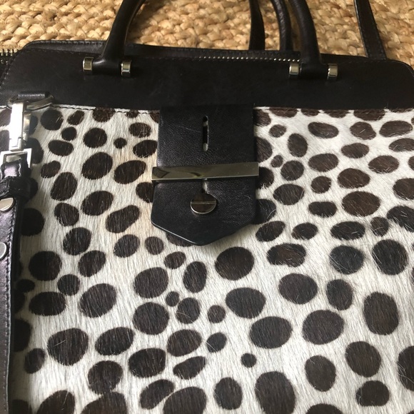 Milly Tote - Picture 4 of 9